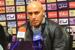 لیگ برتر فوتبال ایران-استقلال-تراکتورسازی