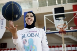 پایان رویاهای بانوان؛ بسکتبال با حجاب تصویب نشد