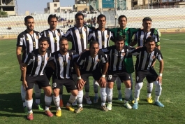نمایش جسورانه شاگردان اکبری، نوید بخش بازگشت فوتبال فارس به سطح اول کشور