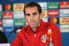 مدافع اروگوئه ای اتلتیکو مادرید - رئال مادرید - اتلتیکو مادرید - لیگ قهرمانان اروپا