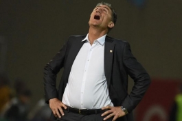 عصبانیت بائوزا از شکست آرژانتین مقابل پاراگوئه