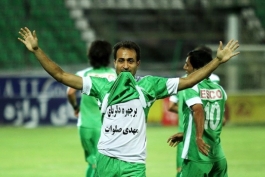 صنعت نفت آبادان 0-3 ذوب آهن؛ دود از کنده بلند می شود!