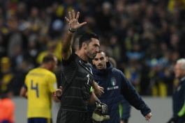 جانلوییجی بوفون- ایتالیا- سوئد- پلی آف جام جهانی