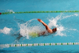 شنا-کرال پشت-مسابقات بین المللی شنا