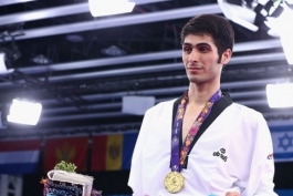 تکواندوکار ایرانی الاصل تیم آذبایجان-شاگرد رضا مهماندوست در تیم آذربایجان-تکواندو قهرمانی جهان