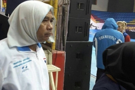 کبدی قهرمانی آسیا-حجاب بر سر کردن مربی تیم کبدی تایلند-کبدی