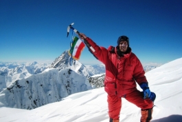 کوهنورد-پرافتخارترین هیمالیانورد ایران