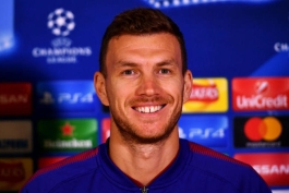 ایتالیا - رم - چلسی - لیگ برتر - لیگ قهرمانان اروپا - سری آ