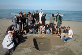 هنر نزد ایرانیان است و بس !!