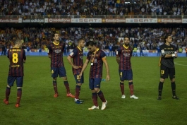 تصویری: غم و اندوه بازیکنان بارسلونا پس از شکست در فینال جام حذفی