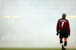 دوستان این فرد قاتل هستش هر جمله ای که فکر میکنید لیاقت داره نثارش کنید !!!