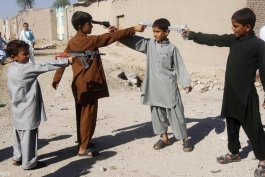 تفریح سالم کودکان افغان