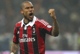 حمایت دی یونگ از تورس