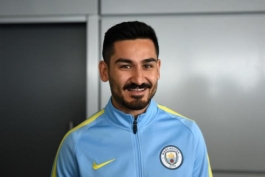 گوندوعان: از کلوپ برای پیوستن به سیتی مشاوره گرفتم؛ تیم های گواردیولا همواره موفق بوده اند