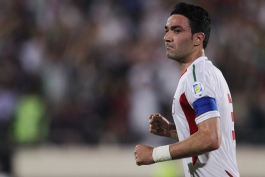 مُرده آنست که نامش به نکویی نبرند!