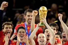 اینیستا امیدوار است اسپانیا بار دیگر قهرمان شود