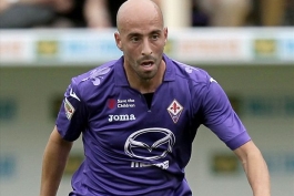 محرومیت والرو به یک بازی کاهش یافت