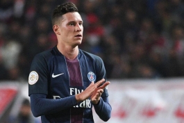 نیمکت نشینی دراکسلر 