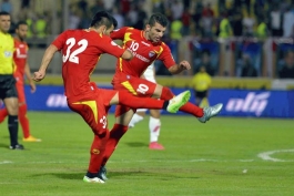 فولاد 6 - 0 ایثار جیرفت؛ برد روحیه بخش برای تیم اسکوچیچ