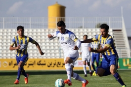 نفت 0 - 0 گسترش فولاد؛