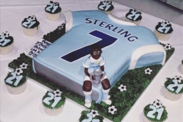 کیک تولد رحیم استرلینگ(عکس) 