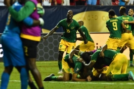 شکست آمریکا مقابل جامائیکا؛ یانکی ها در خانه از صعود به فینال باز ماندند