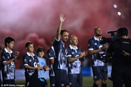 حضور ستارگان فوتبال در بازی بزرگداشت آلوارو رکوبا