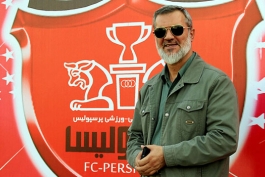 محمد رویانیان: دلال ها نگذاشتند مارادونا بیاید