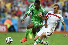 ۳ پیشنهاد داخلی و ۲ پیشنهاد عربی/ آیا پرسپولیس تا فردا مشکل حسینی را حل می‌کند؟