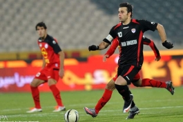 نوروزی و عزتی برترین بازیکنان دیدار نفت و پرسپولیس 
