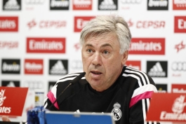 کارلو آنچلوتی: در زندگی شخصی بازیکنان دخالت نمی کنم؛ رئیس نگران تیم است