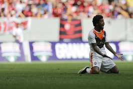 آغاز مذاکرات جدید میان رم و شاختار برای انتقال لوئیز آدریانو