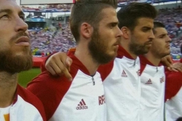 واکنش جرارد پیکه به سرود ملی اسپانیا (عکس)