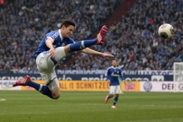 جولیان دراکسلر: با وجود شایعات احتمالی، فصل بعد در شالکه خواهم بود