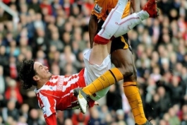 عجب توپ خوبی یه برگردونی بزنیم :D