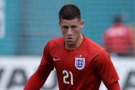 روبرتو مارتینز: بارکلی بهترین بازیکن انگلستان است