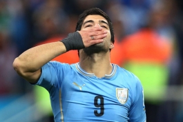 سوارز به طور شفاهی انتقالش به بارسا را تایید کرده؛ امکان دارد محرومیت وی کاهش پیدا کند