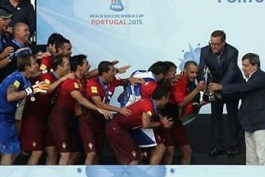 په په:  قهرمانی را به شما تبریک  می گم!