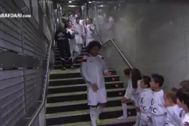 ویدیو؛ خوش و بش رونالدو، مارسلو و په په با کودکان در تونل ورزشگاه