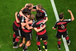 گل ها و خلاصه بازی برزیل 1 - 7 آلمان