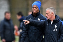 Didier Deschamps - Anthony Martial - France - تیم ملی فوتبال فرانسه