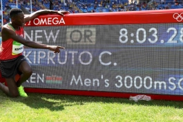 دو میدانی المپیک ریو 2016؛ نماینده کنیا با رکوردشکنی به مدال طلای دوی 3 هزار متر با مانع رسید