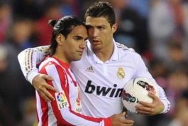 سایت گل : توافق ۵۴ میلیونی  رئال با فالکائو