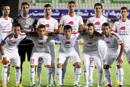 کرمانی مقدم: از بازی فردا امتیاز بگیری در لیگ می مانیم