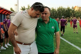حسینی به مربی ما توهین کرده است