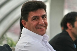 قلعه نویی: برخی می خواهند دربی را لوث کنند