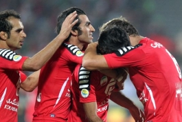 برتری فولاد و پرسپولیس تا پایان نیمه اول