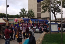 کاروان بارسا به نیوکمپ رسید