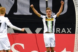 گلادباخ 2-0 هانوفر؛ پیروزی با گل های هرمان