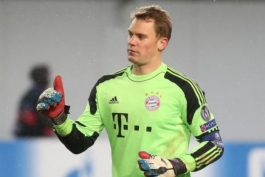 نــویر بهترین دروازه بان سال جهان شد